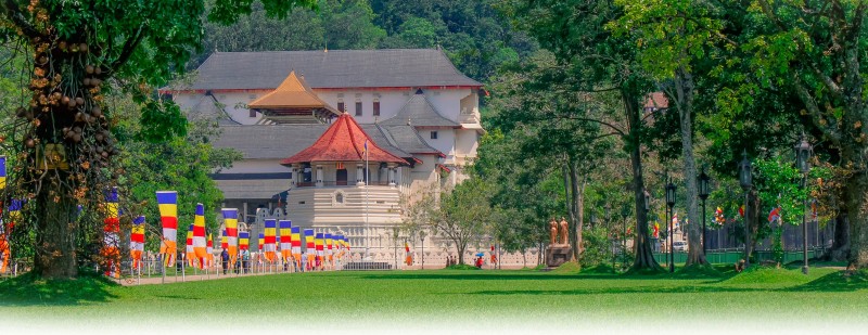 Temple of the Tooth Relic, Kandy